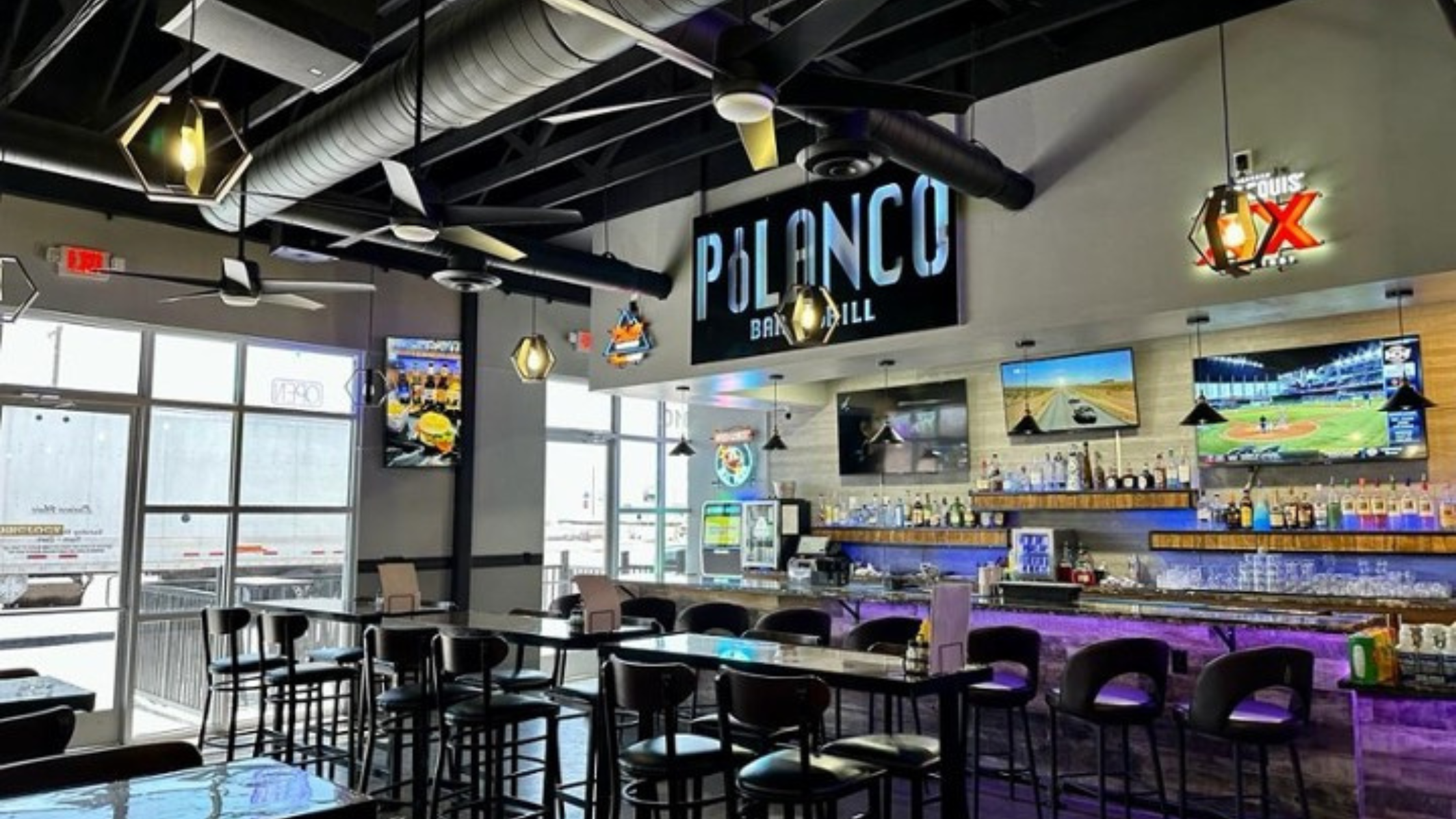 Polanco Bar & Grill interior